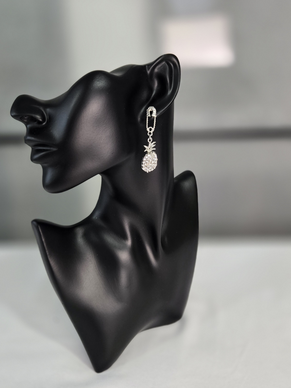 Fashion Jewelry Silver Pineapple Dangle Earrings - Silver Crystal